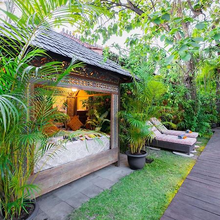 Villa Kampung Kecil Boutique Hotel Sanur Esterno foto